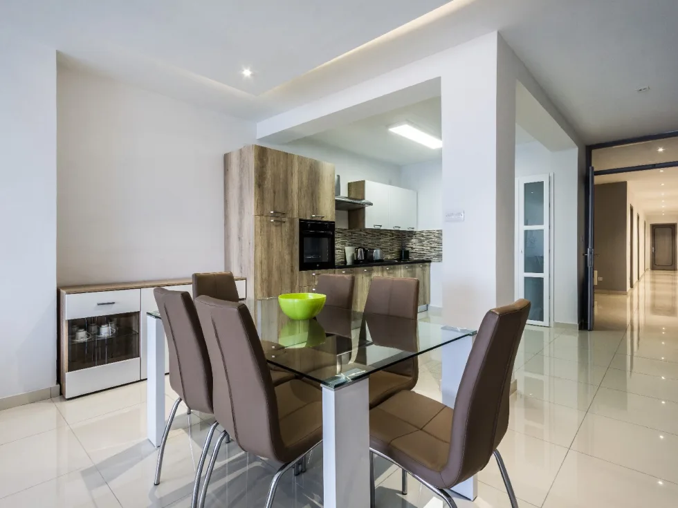 3 bed Apartment For Rent in Sliema, Sliema - thumb 6