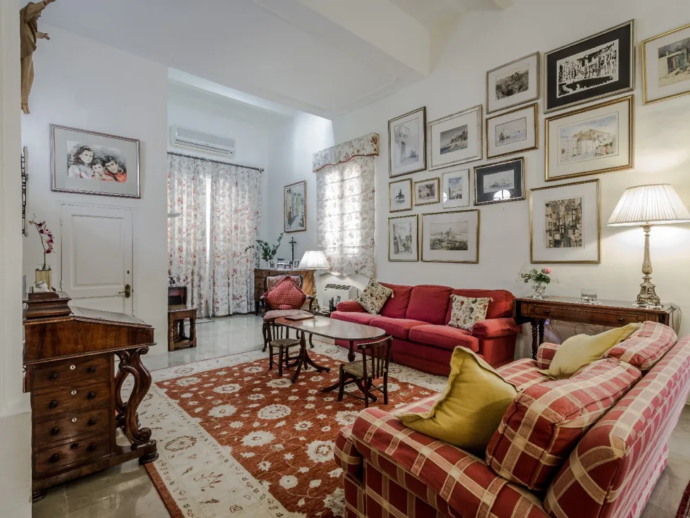 7 bed Town House For Sale in St Julian's, St Julian's - thumb 7