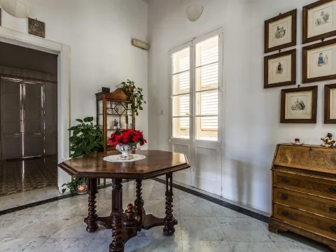 7 bed Town House For Sale in St Julian's, St Julian's - thumb 9