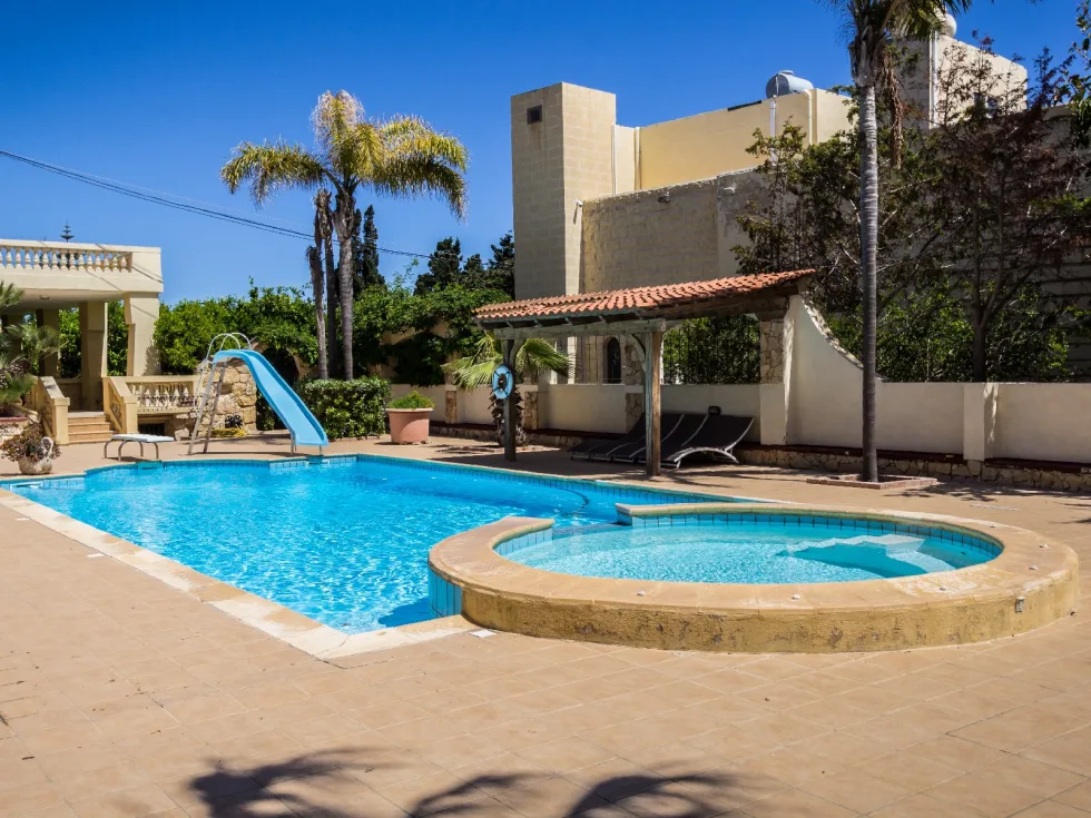 3 bed Apartment For Rent in Madliena, Madliena - thumb 1