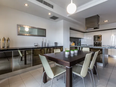 3 bed Apartment For Rent in Sliema, Sliema - thumb 3