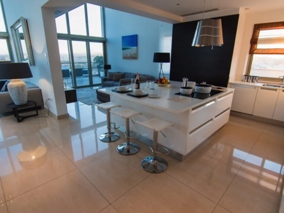3 bed Penthouse For Rent in Sliema, Sliema - thumb 14
