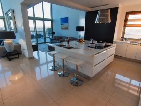 3 bed Penthouse For Rent in Sliema, Sliema - thumb 14