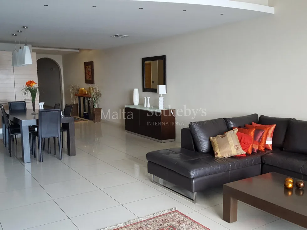 3 bed Apartment For Rent in Sliema, Sliema - thumb 2