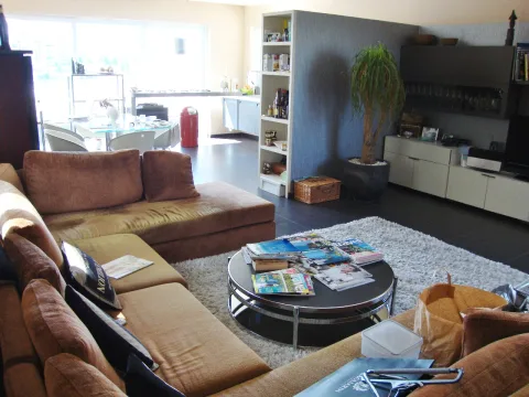 3 bed Penthouse For Rent in Ta' Xbiex, Ta' Xbiex - thumb 1