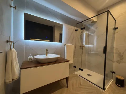 3 bed Apartment For Rent in Sliema, Sliema - thumb 10