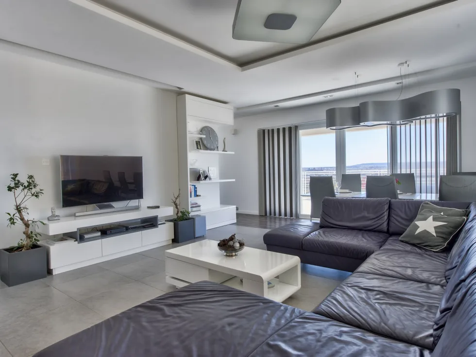 4 bed Apartment For Sale in Sliema, Sliema - thumb 5