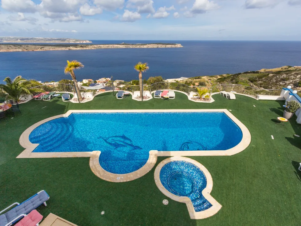 7 bed Villa For Sale in Mellieha, Mellieha - thumb 11