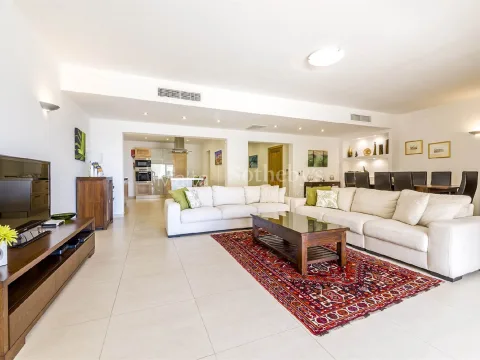 3 bed Apartment For Rent in Mellieha, Mellieha - thumb 1