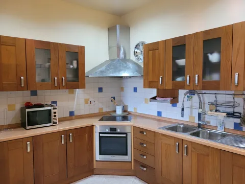 3 bed Apartment For Rent in St Julian's, St Julian's - thumb 7