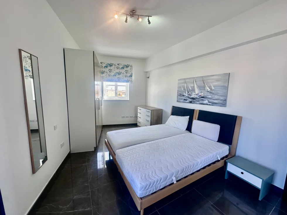 2 bed Penthouse For Rent in Sliema, Sliema - thumb 10