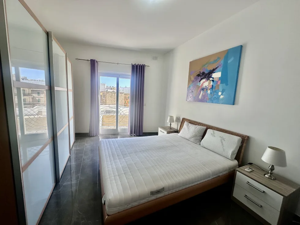 2 bed Penthouse For Rent in Sliema, Sliema - thumb 9