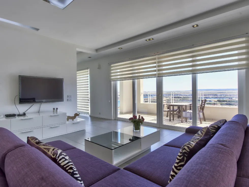 2 bed Apartment For Rent in Sliema, Sliema - thumb 3