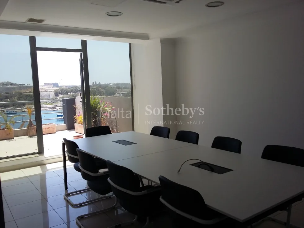 0 bed Office For Rent in Sliema, Sliema - thumb 2