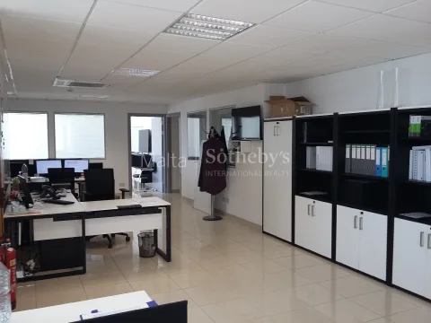 0 bed Office For Rent in Sliema, Sliema - thumb 4
