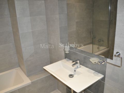 3 bed Apartment For Rent in Sliema, Sliema - thumb 6