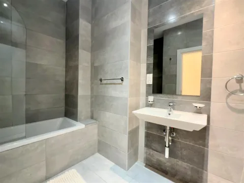 3 bed Apartment For Rent in Sliema, Sliema - thumb 11