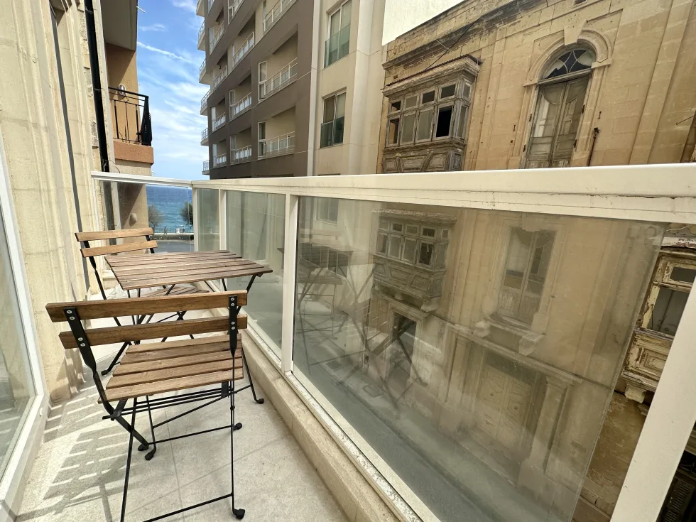 3 bed Apartment For Rent in Sliema, Sliema - thumb 2