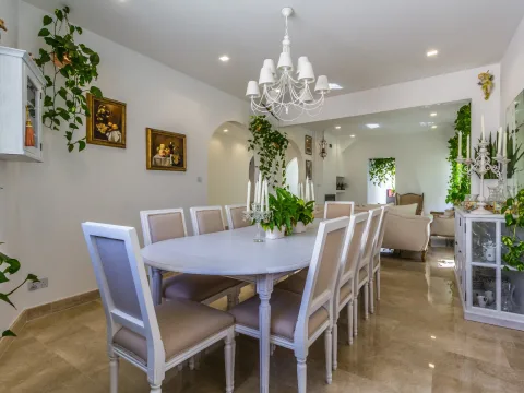 10 bed Villa For Sale in San Gwann, San Gwann - thumb 10