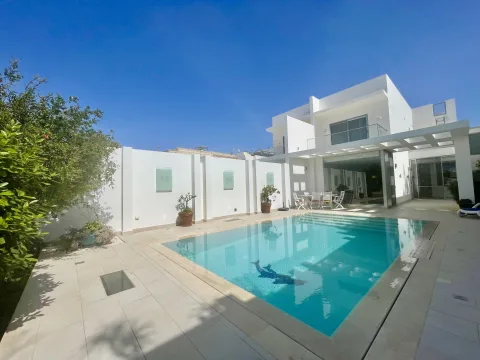 3 bed Villa For Rent in Mellieha, Mellieha - thumb 1
