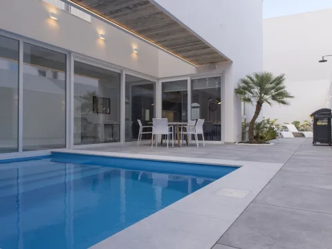 3 bed Villa For Rent in Ibragg, Ibragg - thumb 1