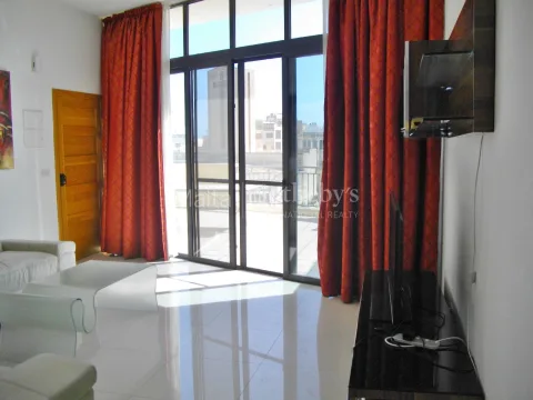 3 bed Penthouse For Rent in St Julian's, St Julian's - thumb 2