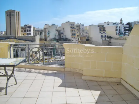 3 bed Penthouse For Rent in St Julian's, St Julian's - thumb 4