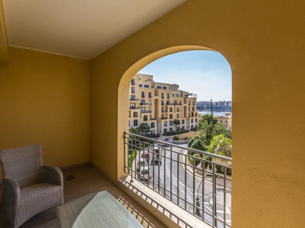 3 bed Apartment For Rent in St Julian's, St Julian's - thumb 16