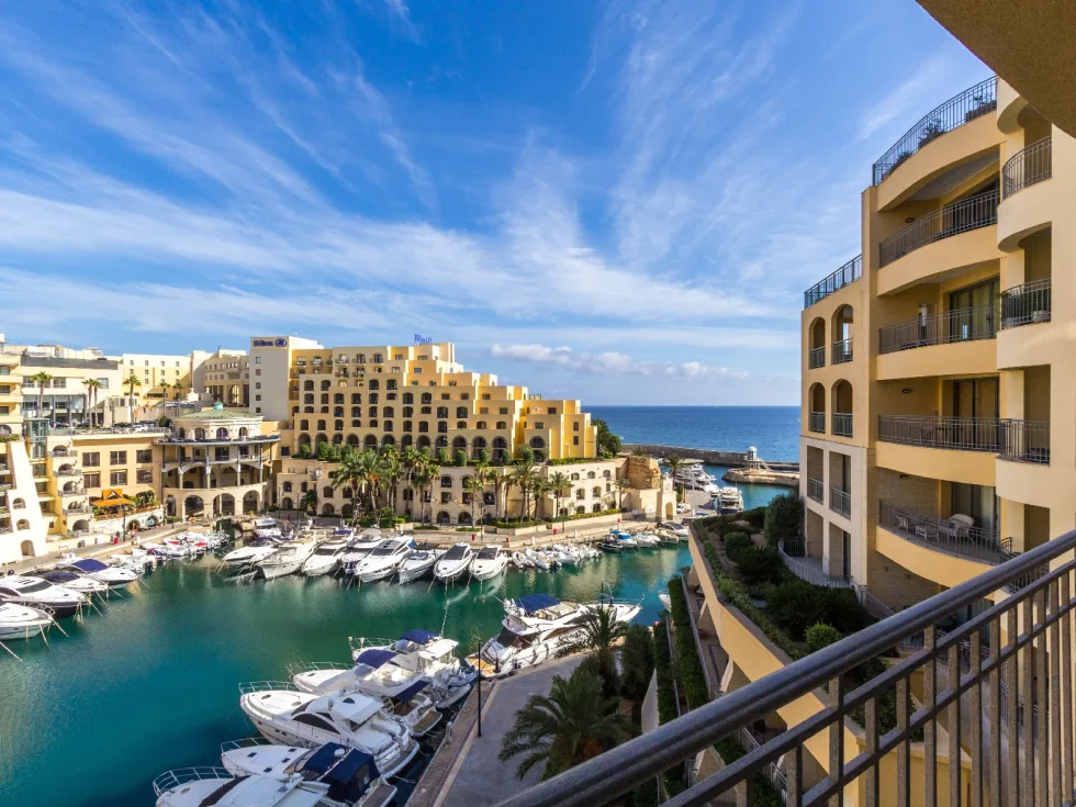 3 bed Apartment For Rent in St Julian's, St Julian's - thumb 2