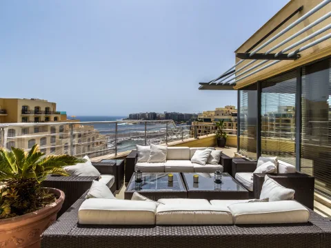 3 bed Penthouse For Rent in St Julian's, St Julian's - thumb 2