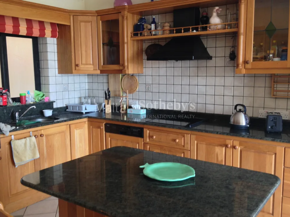 4 bed Apartment For Rent in Sliema, Sliema - thumb 6