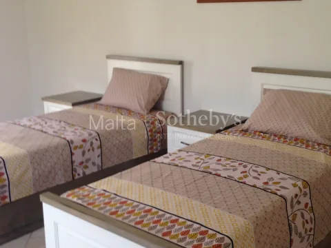 4 bed Apartment For Rent in Sliema, Sliema - thumb 9