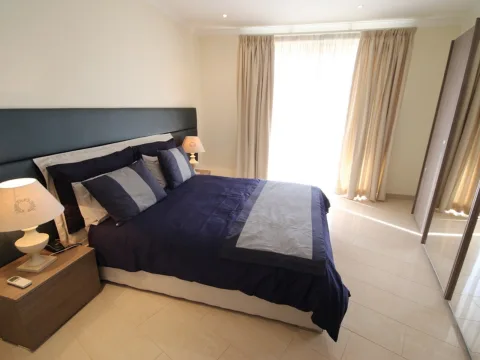 3 bed Apartment For Rent in St Julian's, St Julian's - thumb 8