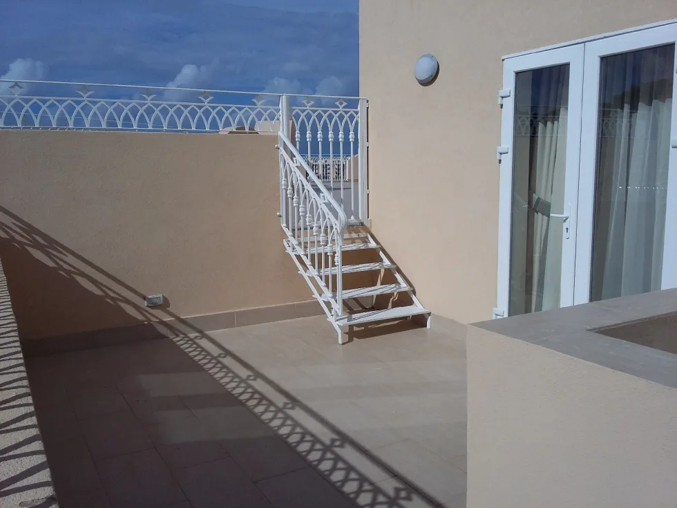 3 bed Penthouse For Rent in St Julian's, St Julian's - thumb 8