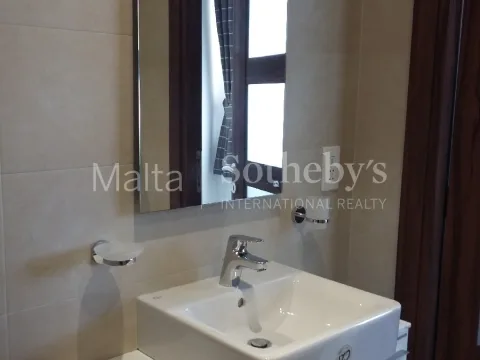 3 bed Apartment For Rent in St Julian's, St Julian's - thumb 7