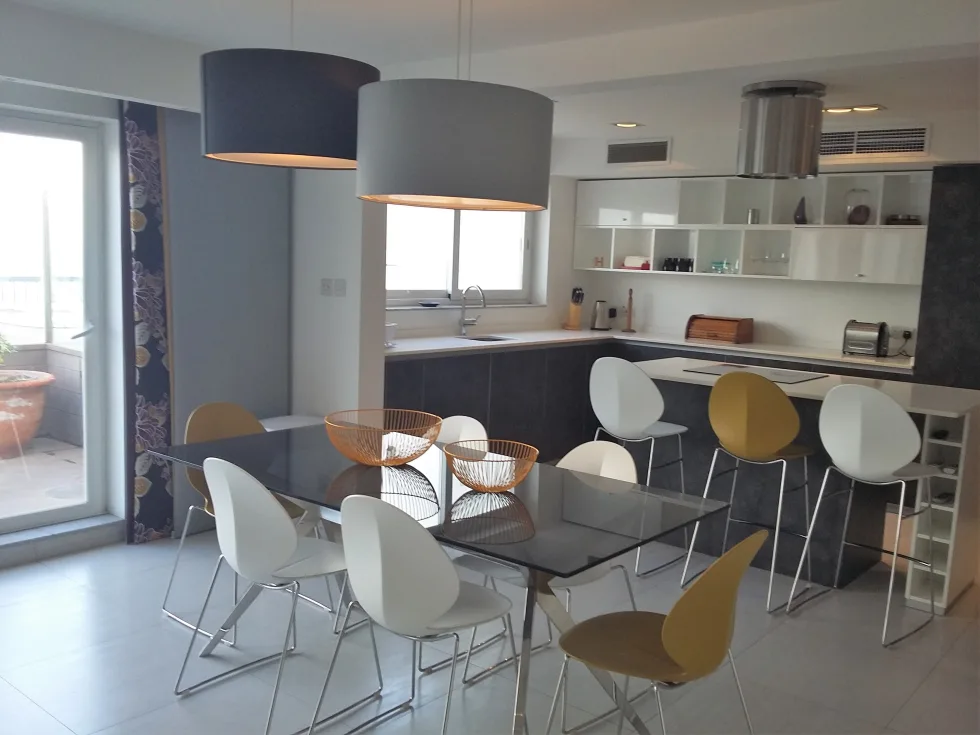 4 bed Penthouse For Rent in Sliema, Sliema - thumb 1