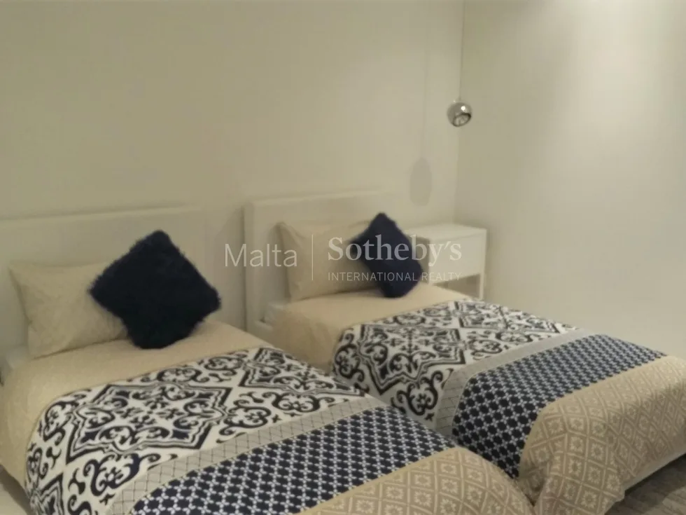 4 bed Penthouse For Rent in Sliema, Sliema - thumb 10