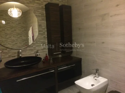 3 bed Apartment For Rent in St Julian's, St Julian's - thumb 5