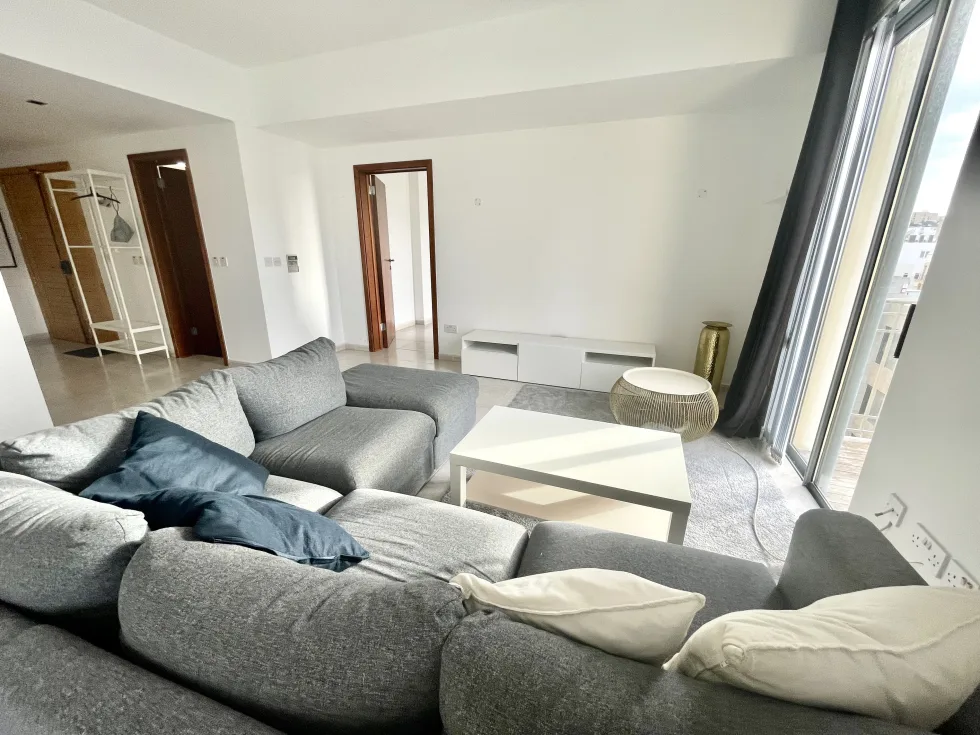 2 bed Apartment For Rent in St Julian's, St Julian's - thumb 1