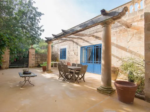 3 bed House of Character For Rent in Wardija, Wardija - thumb 1