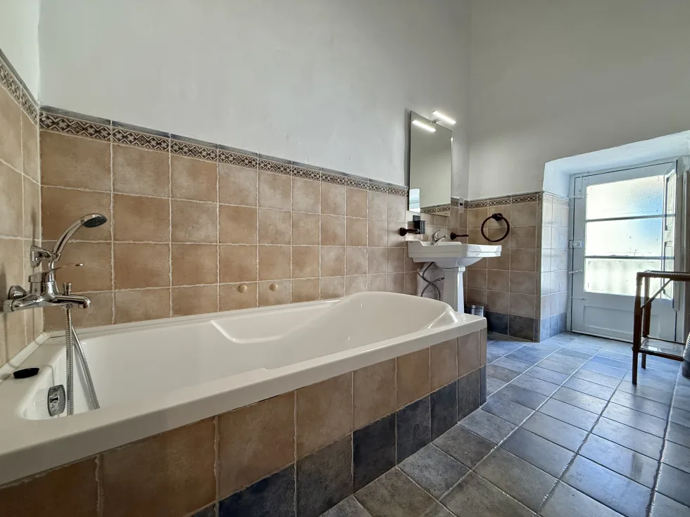 4 bed House of Character For Rent in Mosta, Mosta - thumb 12