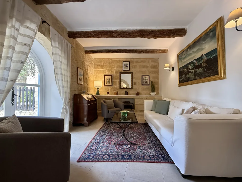 4 bed House of Character For Rent in Mosta, Mosta - thumb 2
