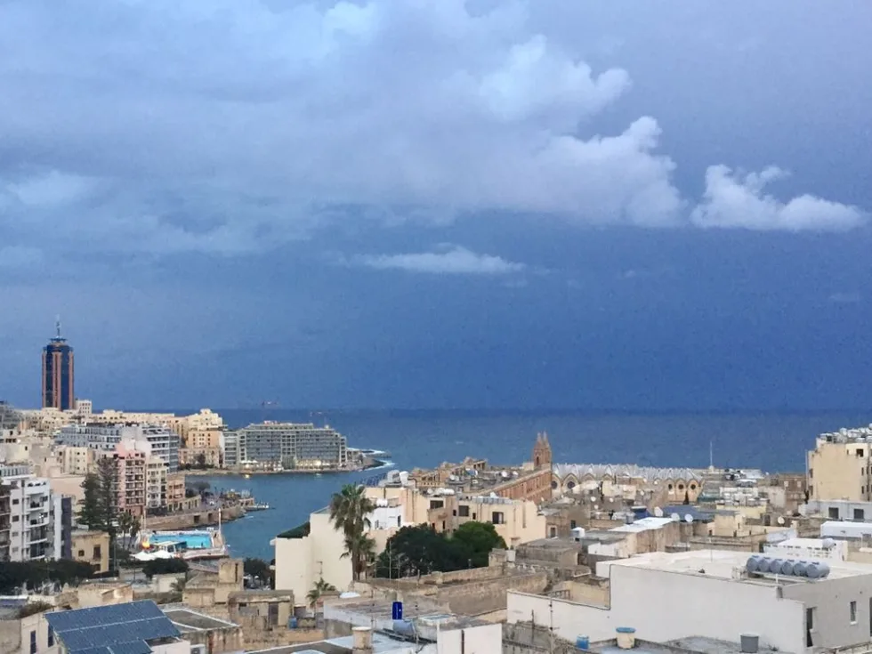 4 bed Apartment For Rent in Sliema, Sliema - thumb 1