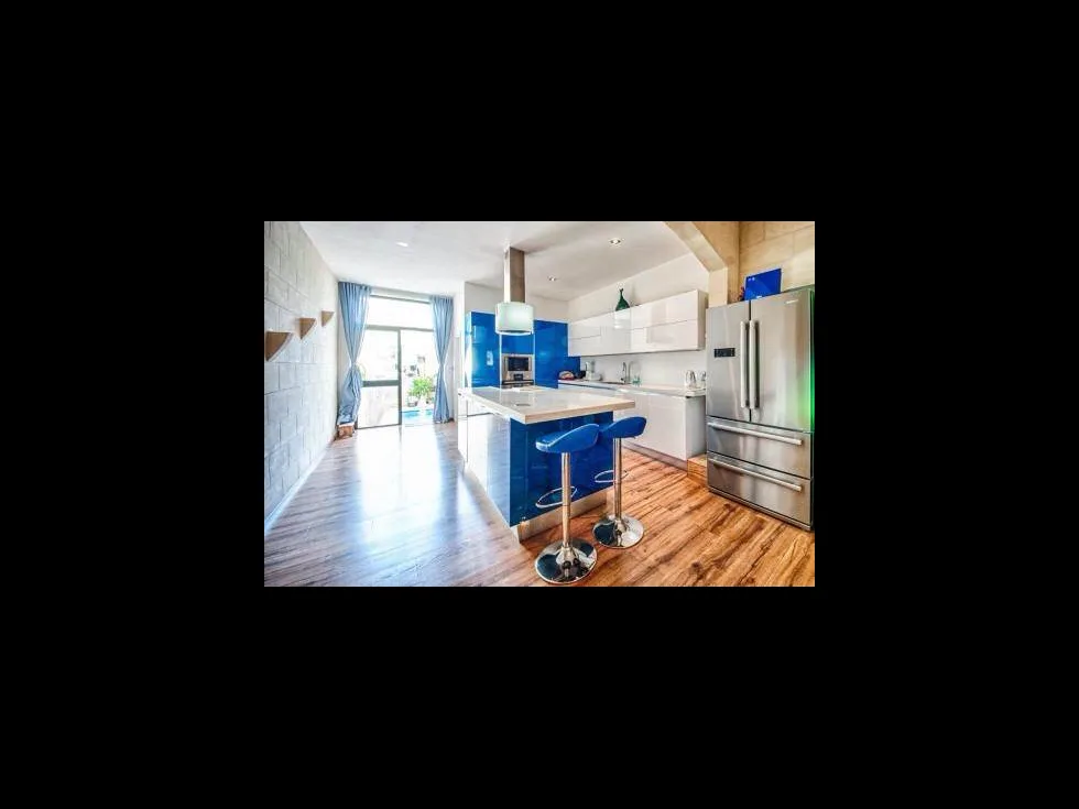 3 bed Town House For Rent in Sliema, Sliema - thumb 3