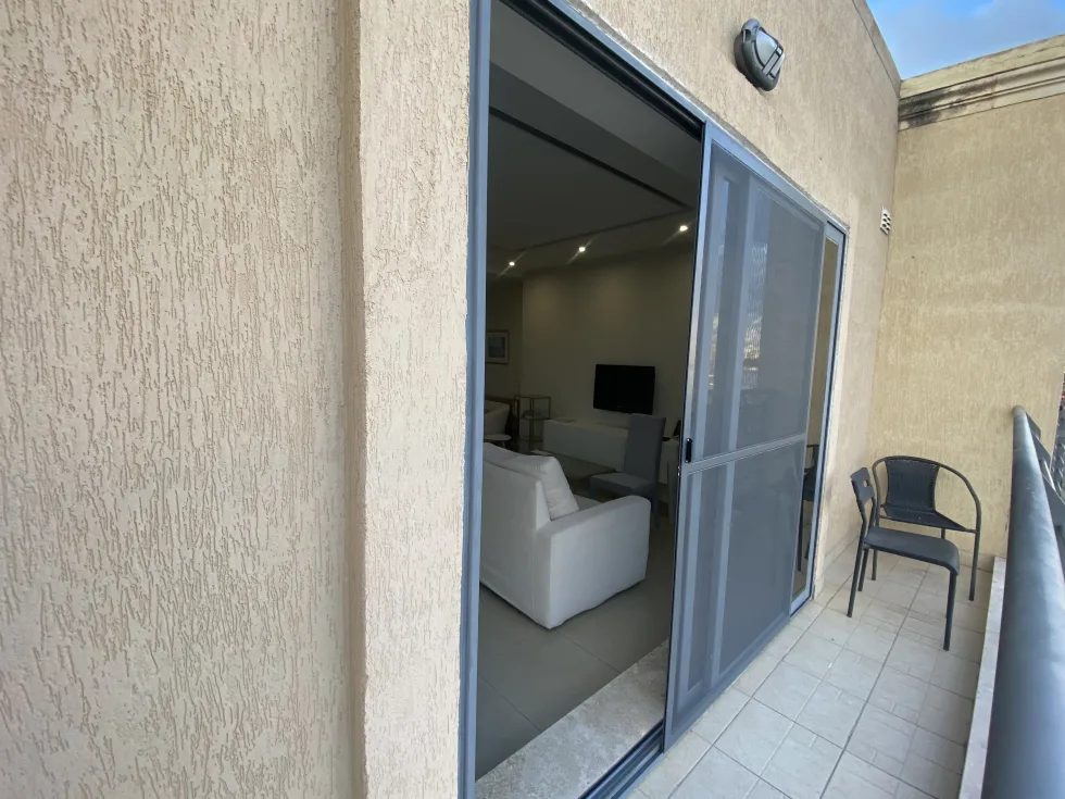 2 bed Apartment For Rent in Gzira, Gzira - thumb 2