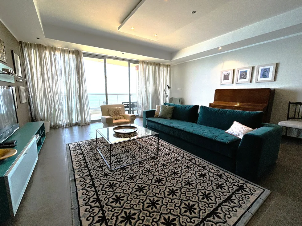 3 bed Apartment For Rent in Sliema, Sliema - thumb 1