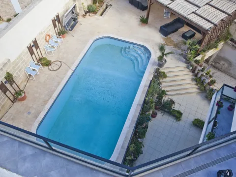 4 bed Maisonette For Rent in Naxxar, Naxxar - thumb 12