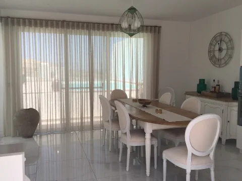 2 bed Penthouse For Rent in Bahar ic-Caghaq, Bahar ic-Caghaq - thumb 8