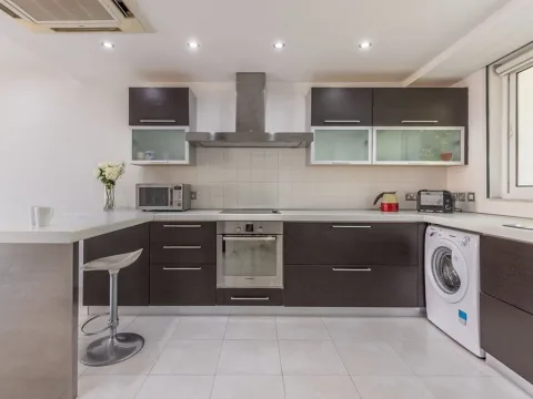 4 bed Villa For Rent in San Gwann, San Gwann - thumb 13