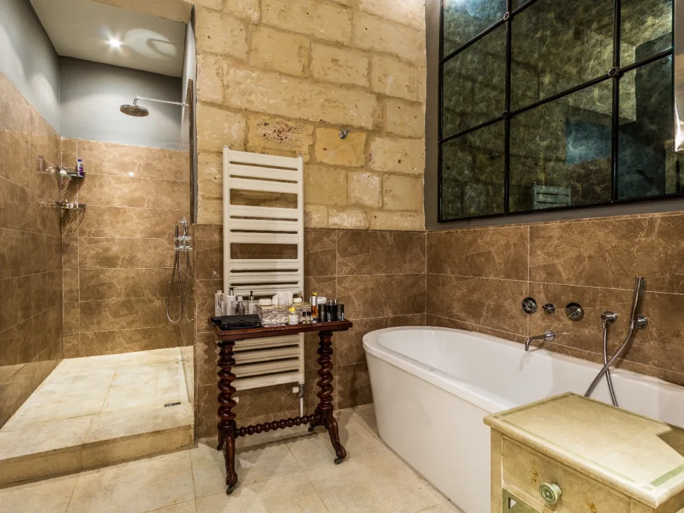 5 bed Town House For Rent in Cospicua, Cospicua - thumb 11